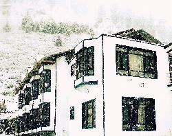 Snow Hights Hotel Sonamarg